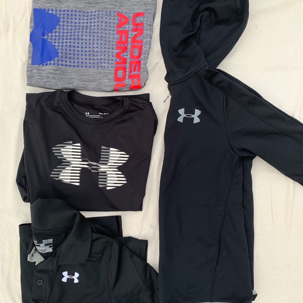 Lot of Boys Under Armour
